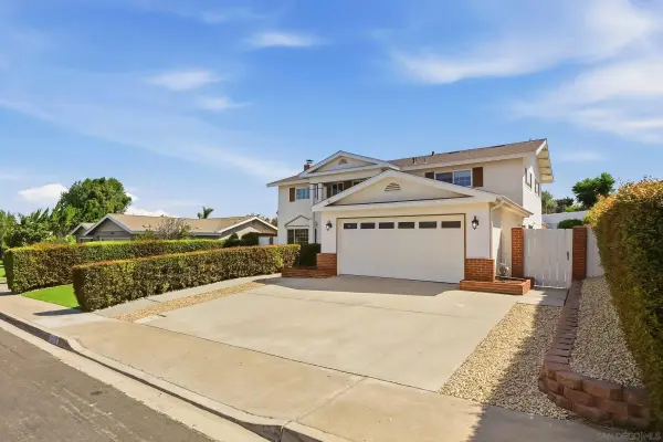 6319 Wenrich Dr, San Diego, CA 92120