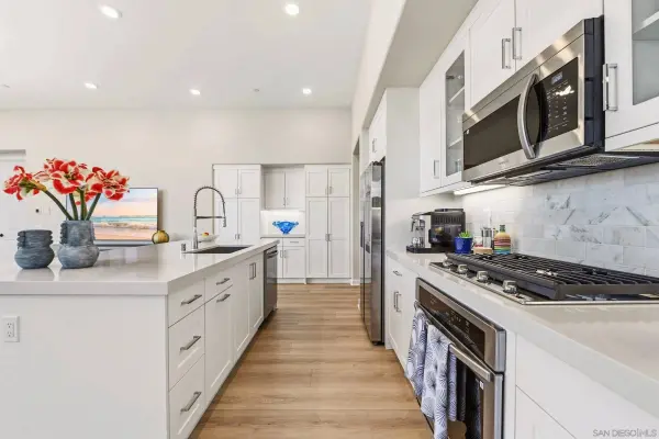 12546 Taylor Way, San Diego, CA 92129