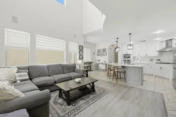 2812 Laning Rd, San Diego, CA 92106