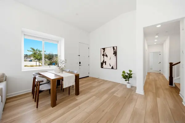 15159 Leia Way, San Diego, CA 92129