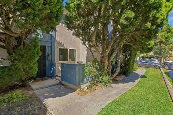 7864 Camino Raposa, San Diego, CA 92122