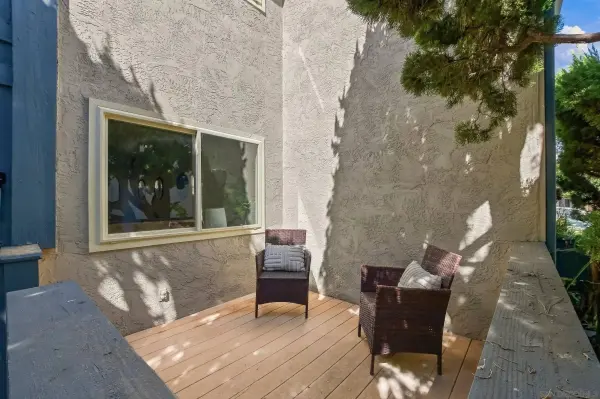 7864 Camino Raposa, San Diego, CA 92122