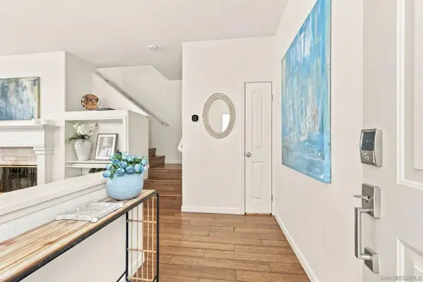 11896 Scripps Creek Dr #B, San Diego, CA 92131