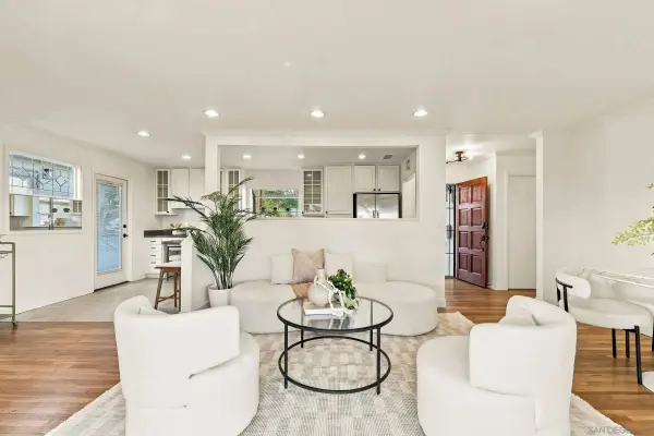 7931 Canary Way, San Diego, CA 92123