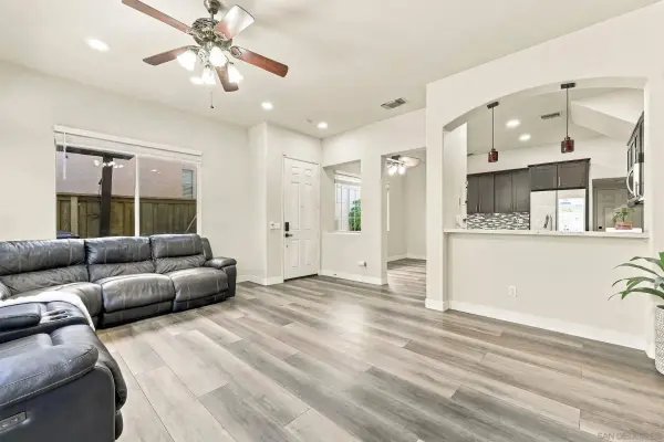 11568 Miro Cir, San Diego, CA 92131