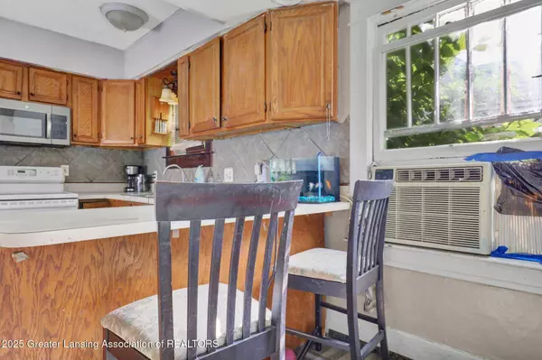 1515 Prospect ST, Lansing, MI 48912