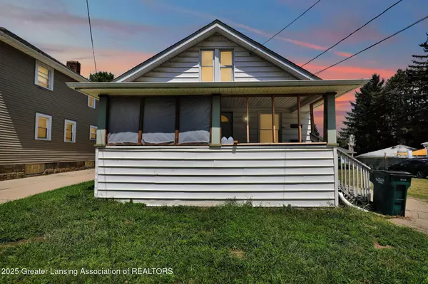 1120 Cooper AVE, Lansing, MI 48910