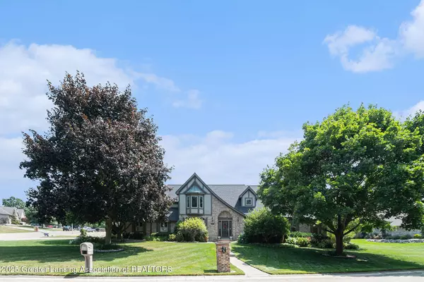 4701 Canyon Trail TRL, Lansing, MI 48917