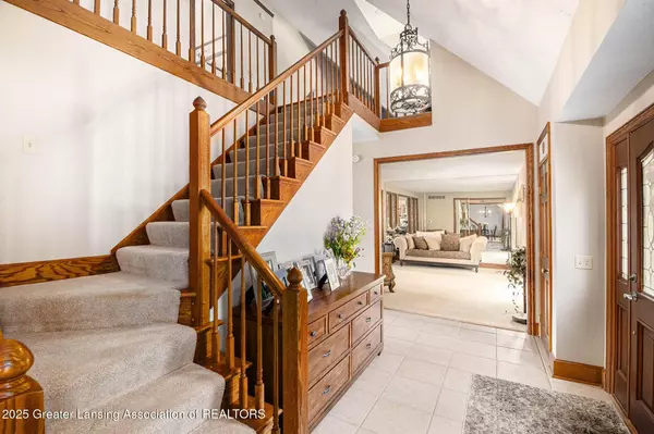 4701 Canyon Trail TRL, Lansing, MI 48917