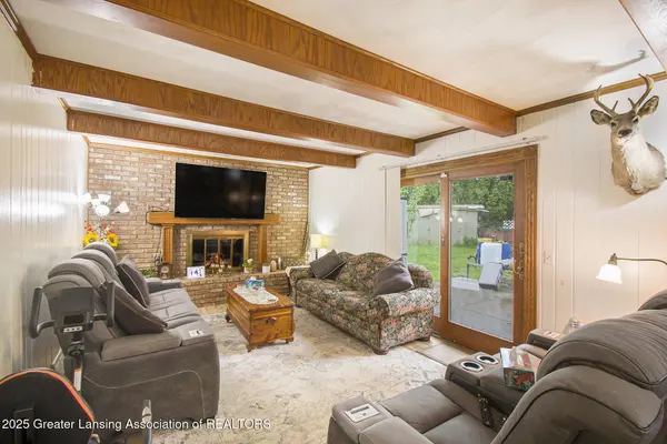 3733 Colchester RD, Lansing, MI 48906