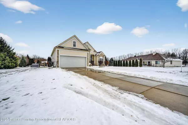 4339 Foal ST, Lansing, MI 48906