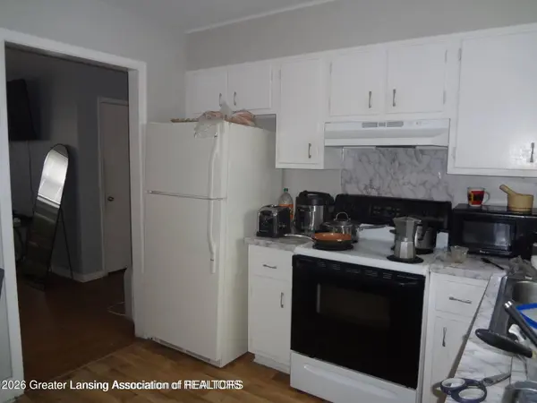 226-230 N Grace ST, Lansing, MI 48917