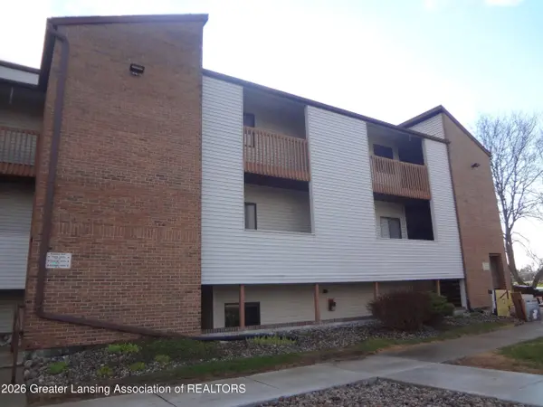 1457 E Pond DR, Okemos, MI 48864