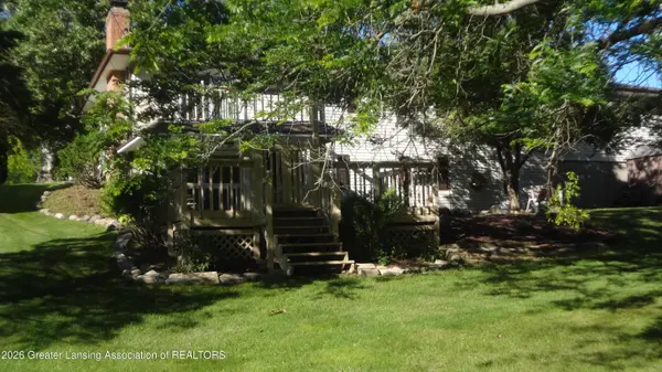 524 Gettysburg DR, Lansing, MI 48917