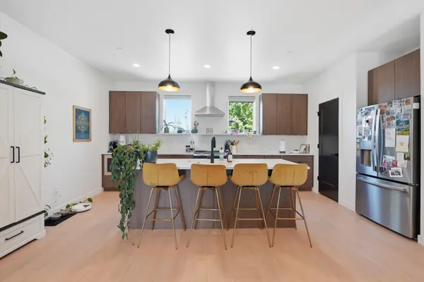 1739 S Main St #4, Salt Lake City, UT 84115-1995