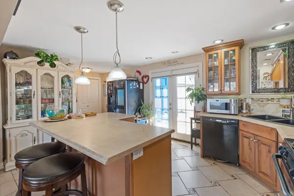 338 N 900 W, Orem, UT 84057-4548