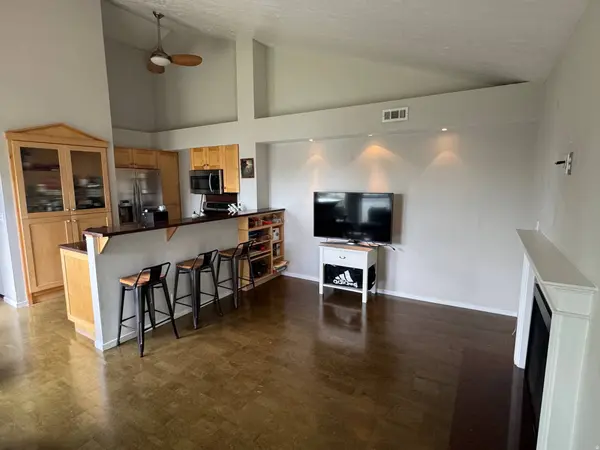 1444 W BEACON HILL CIR E #174, Taylorsville, UT 84123