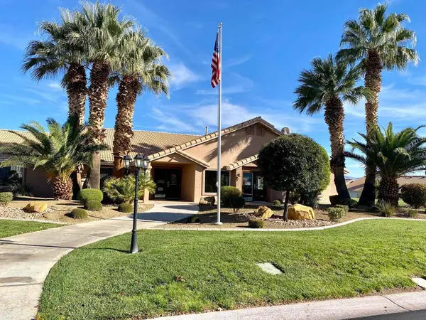 210 N Mall DR 71, St George, UT 84790