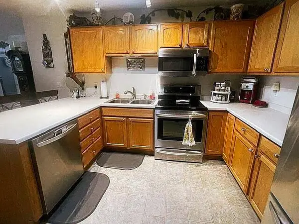 9356 S Abbey View RD 16-A, West Jordan, UT 84088