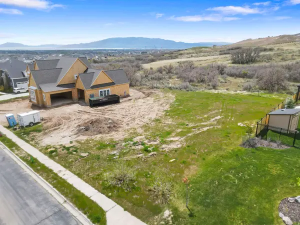 12687 N PONCE DE LEON DR W #18, Highland, UT 84003