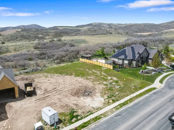 12687 N PONCE DE LEON DR W #18, Highland, UT 84003