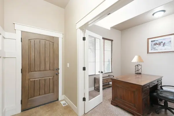 2662 W 2325 N, Farr West, UT 84404