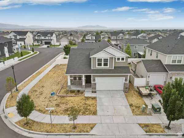 312 W SAPPHIRE DR, Tooele, UT 84074