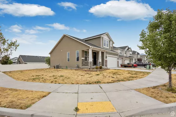 312 W SAPPHIRE DR, Tooele, UT 84074