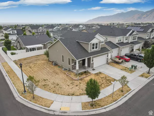 312 W SAPPHIRE DR, Tooele, UT 84074