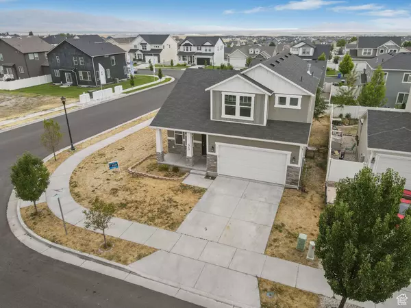 312 W SAPPHIRE DR, Tooele, UT 84074