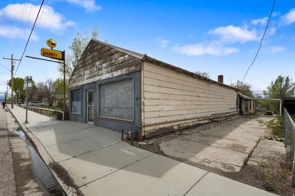 46 E MAIN ST, Wellington, UT 84542