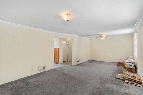 46 E MAIN ST, Wellington, UT 84542