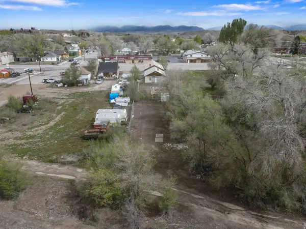 46 E MAIN ST, Wellington, UT 84542