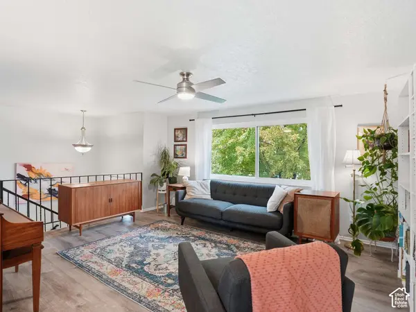 975 S 200 E, Layton, UT 84041