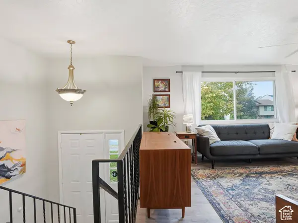 975 S 200 E, Layton, UT 84041
