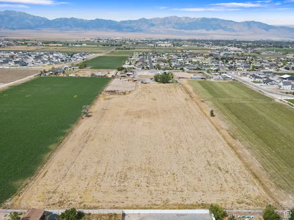 415 S WORTHINGTON ST, Grantsville, UT 84029