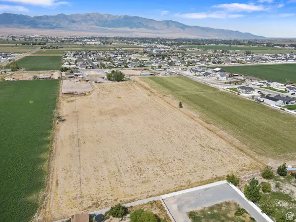 415 S WORTHINGTON ST, Grantsville, UT 84029