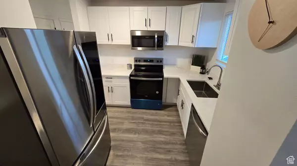 6523 S PURPLE SAGE DR, West Jordan, UT 84081