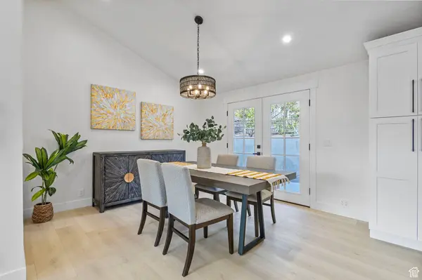 2605 E PORTSMOUTH AVE S, Cottonwood Heights, UT 84121