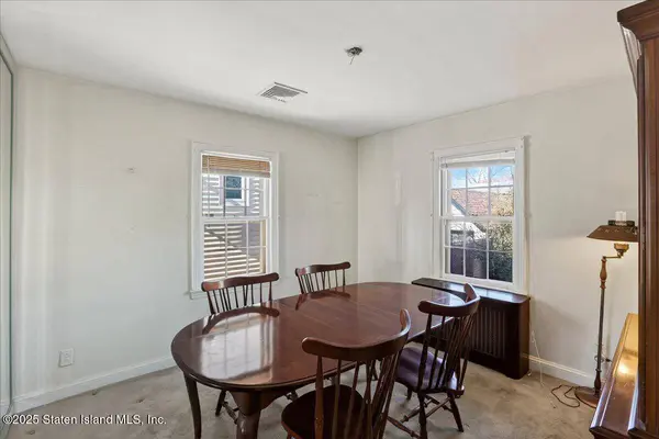 35 Crowell AVE, Staten Island, NY 10314