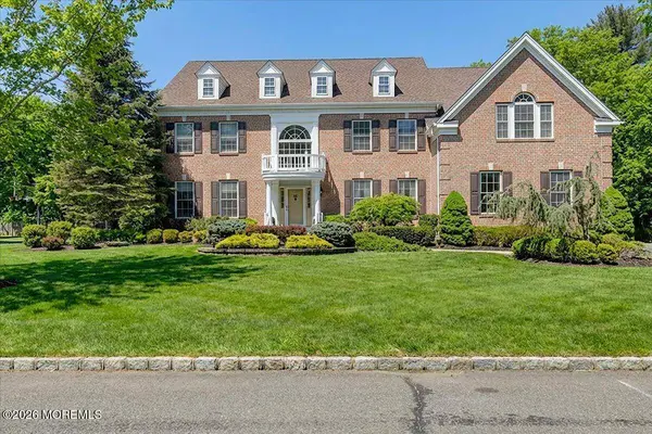 34 Rutledge Road, Marlboro, NJ 07746