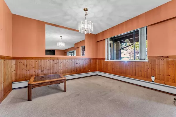 41520 Brennan RD, Squamish, BC V0N 3G0