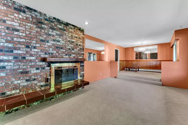 41520 Brennan RD, Squamish, BC V0N 3G0