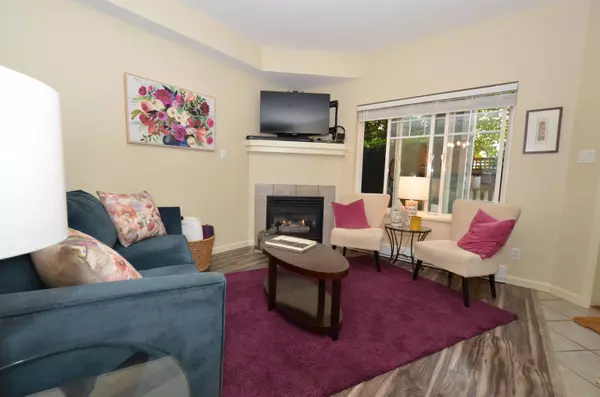 123 Seventh ST #7, New Westminster, BC V3M 6Y2