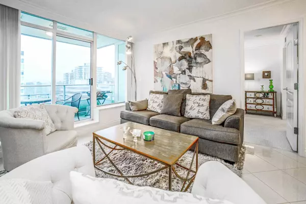 133 E Esplanade #903, North Vancouver, BC V7L 1A1