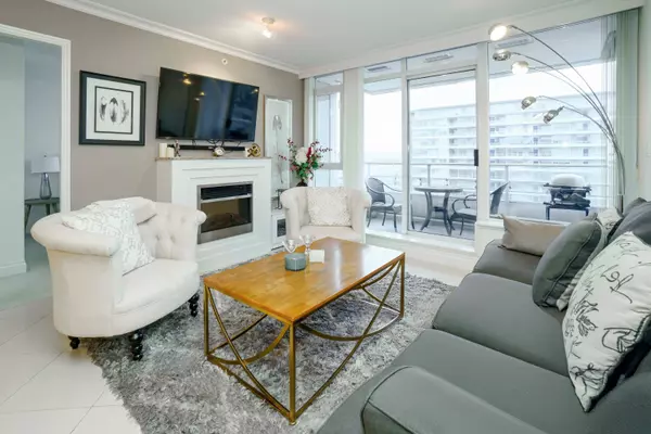 133 E Esplanade #903, North Vancouver, BC V7L 1A1