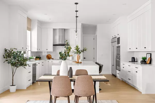 11026 243b ST, Maple Ridge, BC V2W 1H5