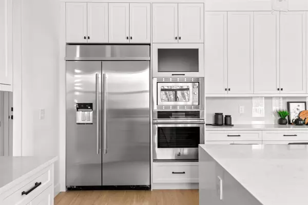 11037 243b ST, Maple Ridge, BC V2W 1H5