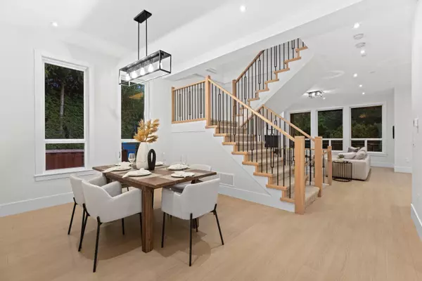 11078 243b ST, Maple Ridge, BC V2W 1H5