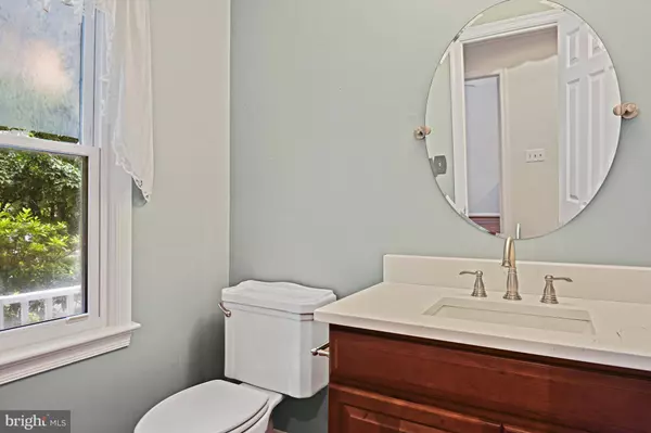 9405 ODYSSEY CT, Burke, VA 22015